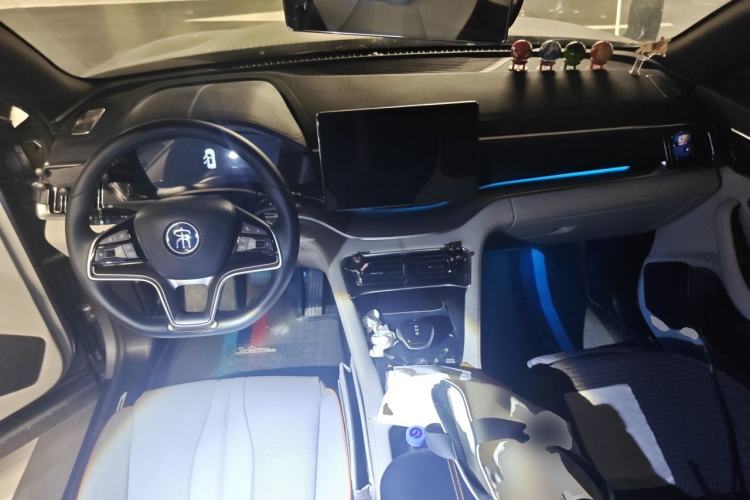 Used BYD Song PLUS New Energy 2021 DM-i 110KM Flagship PLUS Center Console