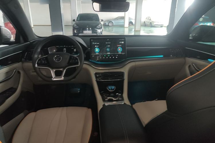 Used BYD Song PLUS New Energy 2021 DM-i 51KM Prestige Model Center Console