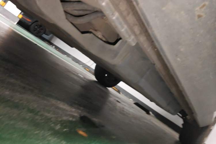 Used BYD Song PLUS New Energy 2021 DM-i 110KM Flagship PLUS Chassis Front Left