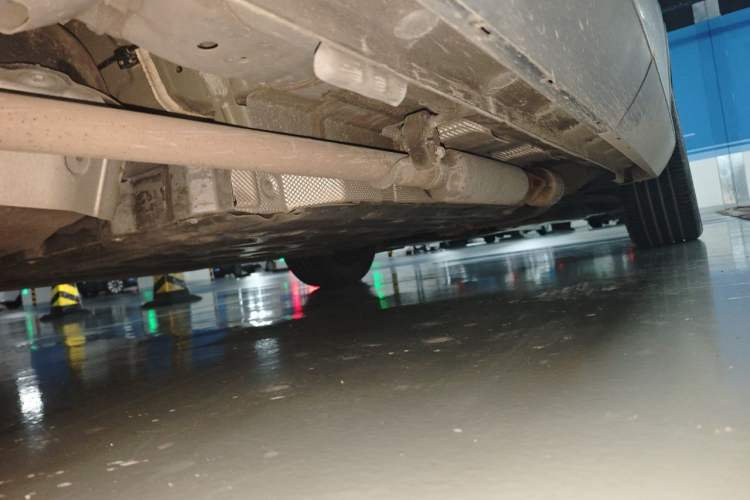 Used BYD Song PLUS New Energy 2021 DM-i 110KM Flagship PLUS Chassis Rear Right
