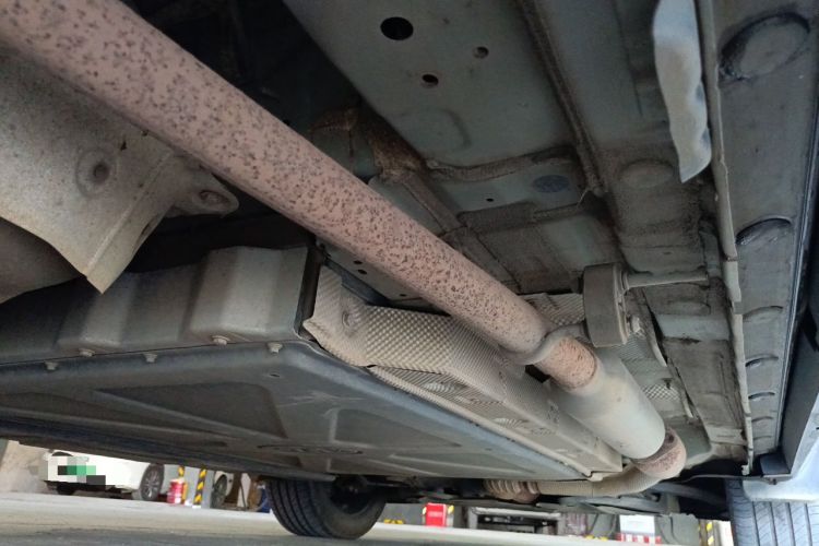 Used BYD Song PLUS New Energy 2021 DM-i 110KM Flagship PLUS Chassis Rear Right