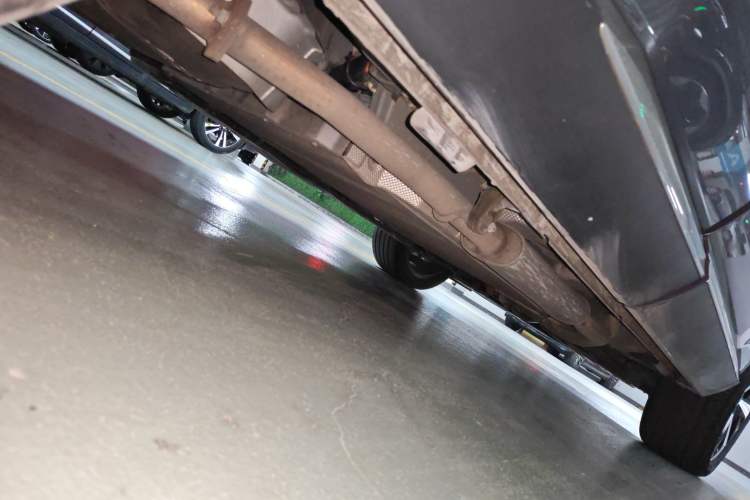 Used BYD Song PLUS New Energy 2021 DM-i 100KM Four-Wheel Drive Flagship PLUS Chassis Rear Right