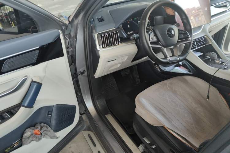 Used BYD Song PLUS New Energy 2021 DM-i 110KM Flagship PLUS Driver Seat