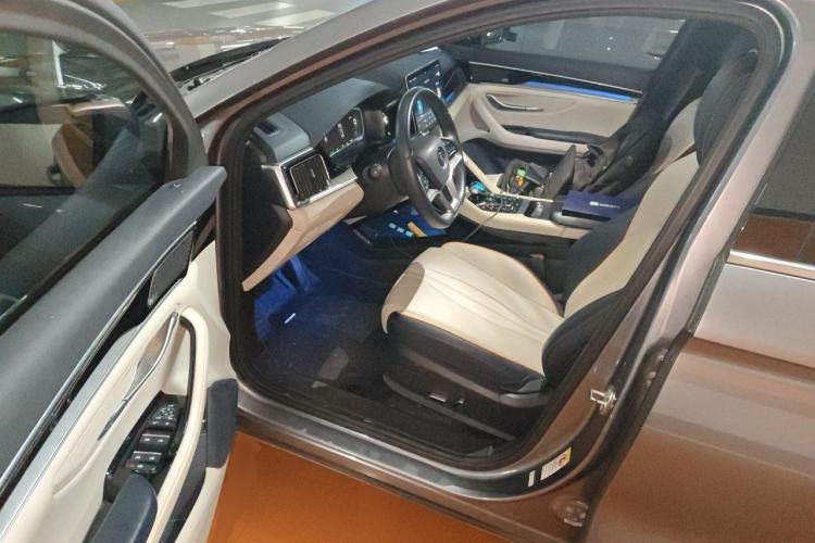 Used BYD Song PLUS New Energy 2021 DM-i 110KM Flagship PLUS Driver Seat