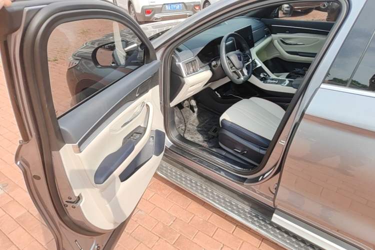 Used BYD Song PLUS New Energy 2021 DM-i 110KM Flagship PLUS Driver Seat