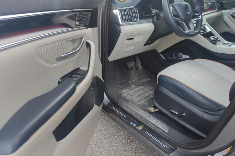 Used BYD Song PLUS New Energy 2021 DM-i 110KM Flagship PLUS Driver Seat