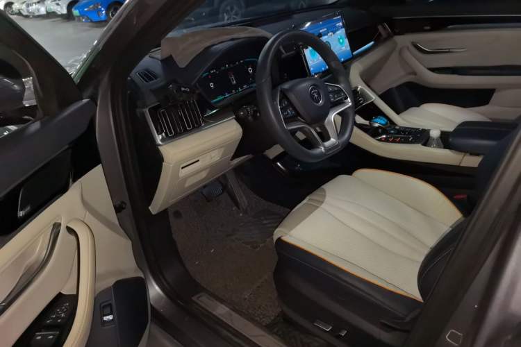Used BYD Song PLUS New Energy 2021 DM-i 110KM Flagship PLUS Driver Seat