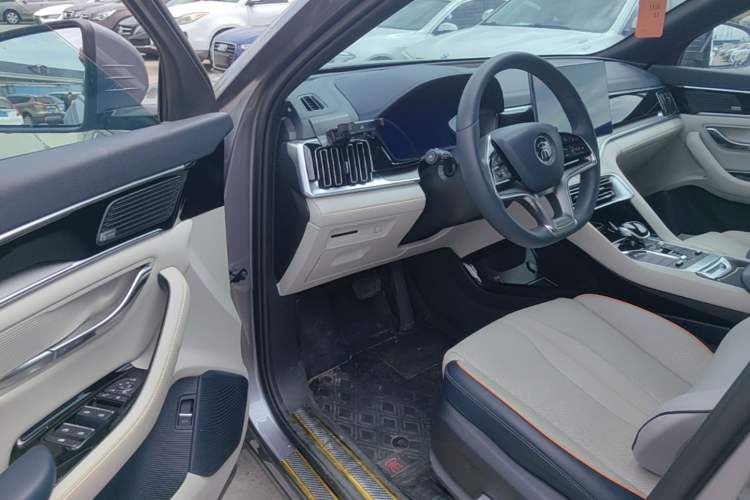 Used BYD Song PLUS New Energy 2021 DM-i 51KM Prestige Model Driver Seat