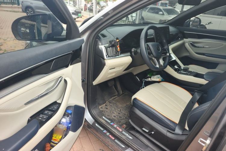 Used BYD Song PLUS New Energy 2021 DM-i 110KM Flagship PLUS Driver Seat