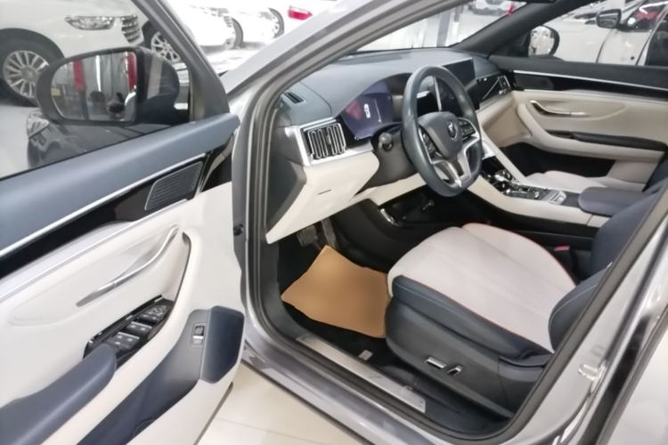 Used BYD Song PLUS New Energy 2021 DM-i 110KM Flagship PLUS Driver Seat