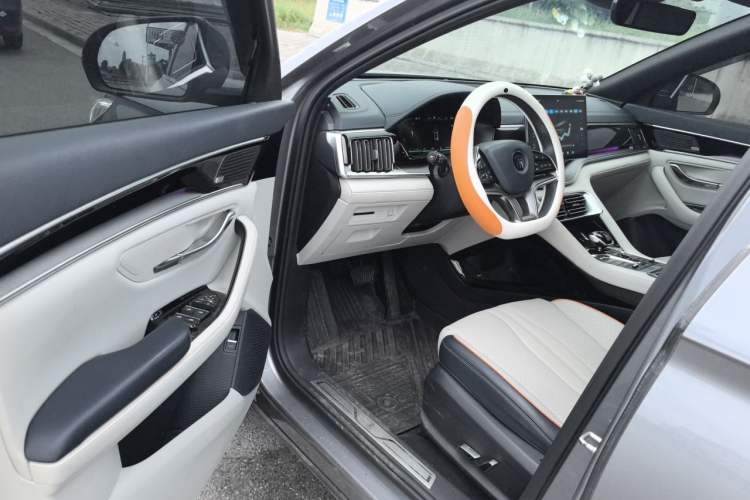 Used BYD Song PLUS New Energy 2021 DM-i 110KM Flagship PLUS Driver Seat