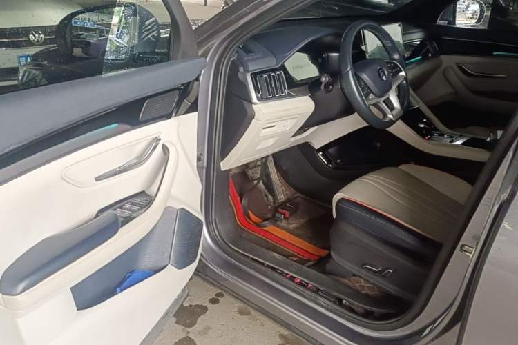 Used BYD Song PLUS New Energy 2021 EV Deluxe Model Driver Seat