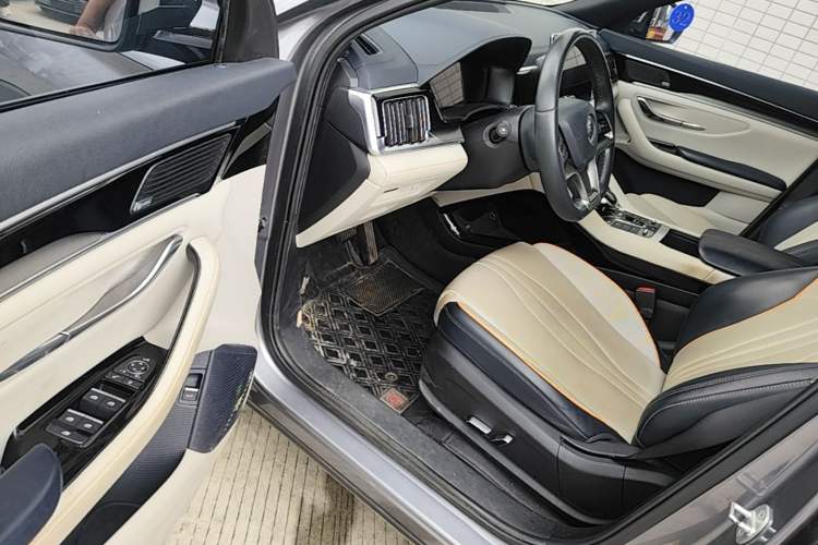 Used BYD Song PLUS New Energy 2021 DM-i 51KM Prestige Model Driver Seat