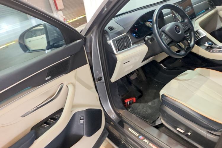 Used BYD Song PLUS New Energy 2021 DM-i 110KM Flagship Model Driver Seat