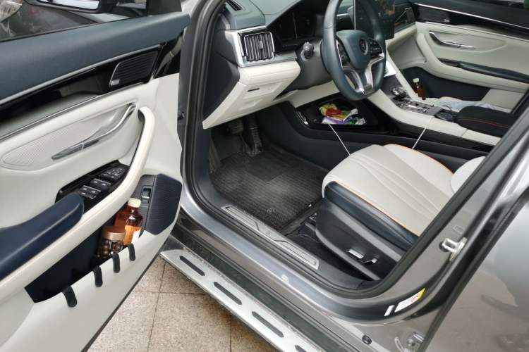 Used BYD Song PLUS New Energy 2021 DM-i 110KM Flagship PLUS Driver Seat