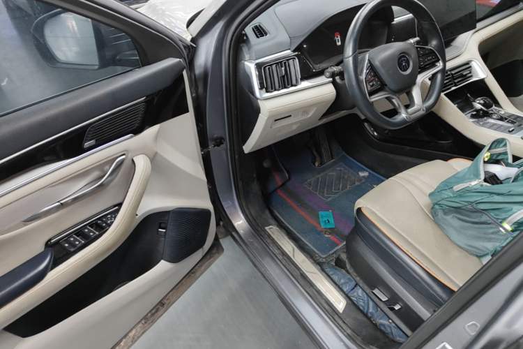 Used BYD Song PLUS New Energy 2021 DM-i 110KM Flagship PLUS Driver Seat