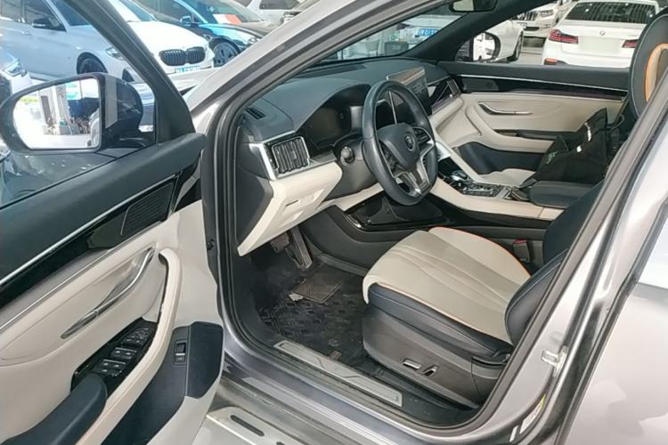 Used BYD Song PLUS New Energy 2021 DM-i 110KM Flagship PLUS Driver Seat