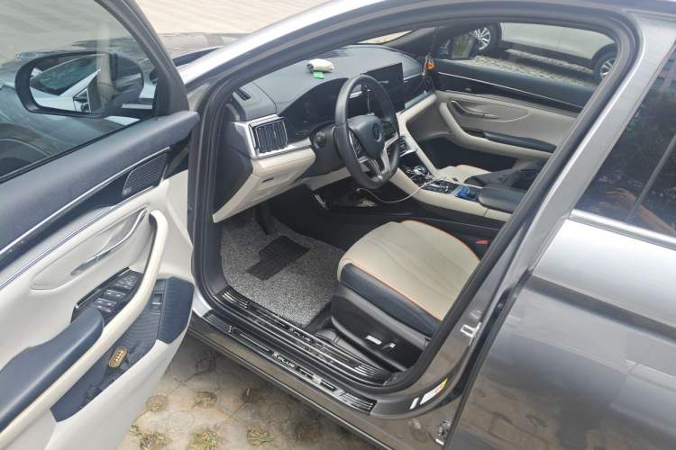 Used BYD Song PLUS New Energy 2021 DM-i 110KM Flagship PLUS Driver Seat