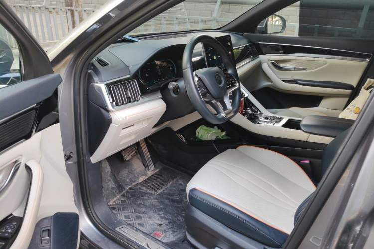 Used BYD Song PLUS New Energy 2021 DM-i 110KM Flagship PLUS Driver Seat