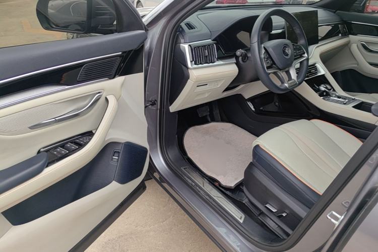 Used BYD Song PLUS New Energy 2021 DM-i 110KM Flagship PLUS Driver Seat
