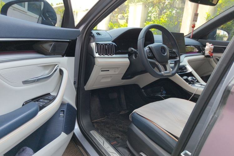 Used BYD Song PLUS New Energy 2021 DM-i 110KM Flagship PLUS Driver Seat