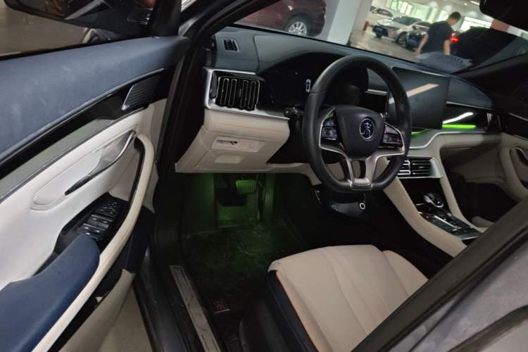 Used BYD Song PLUS New Energy 2021 DM-i 110KM Flagship PLUS Driver Seat