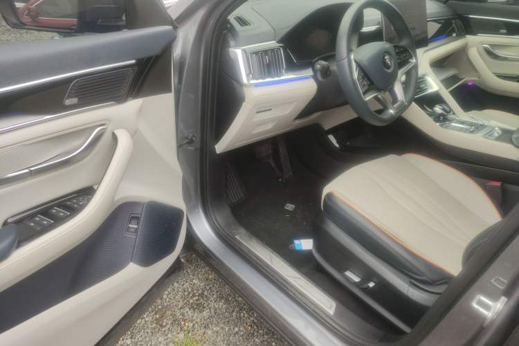 Used BYD Song PLUS New Energy 2021 DM-i 110KM Flagship PLUS Driver Seat