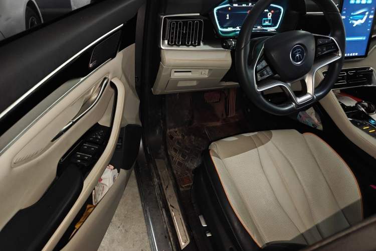 Used BYD Song PLUS New Energy 2021 DM-i 110KM Flagship PLUS Driver Seat