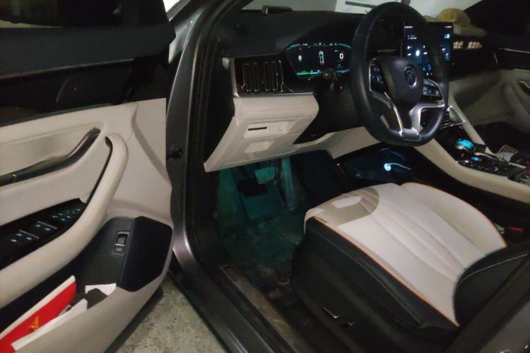 Used BYD Song PLUS New Energy 2021 DM-i 110KM Flagship PLUS Driver Seat