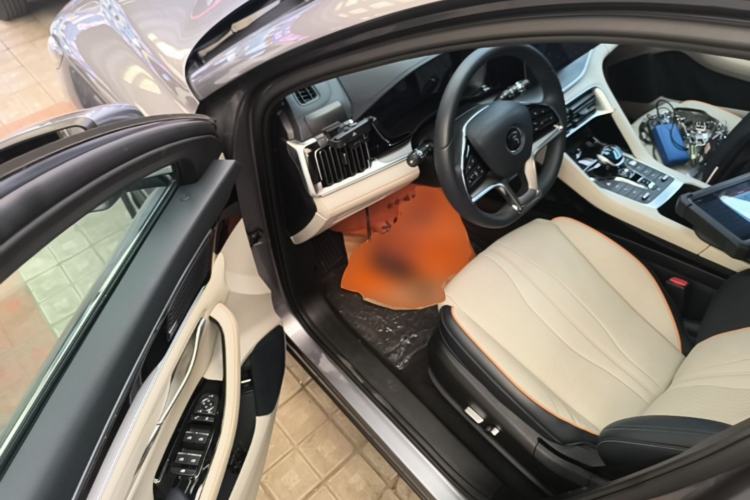 Used BYD Song PLUS New Energy 2021 DM-i 51KM Prestige Model Driver Seat