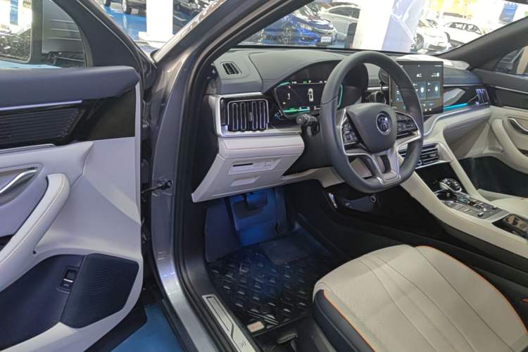 Used BYD Song PLUS New Energy 2021 DM-i 110KM Flagship PLUS Driver Seat