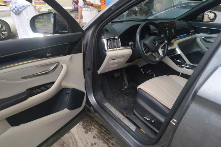 Used BYD Song PLUS New Energy 2021 DM-i 110KM Flagship PLUS Driver Seat