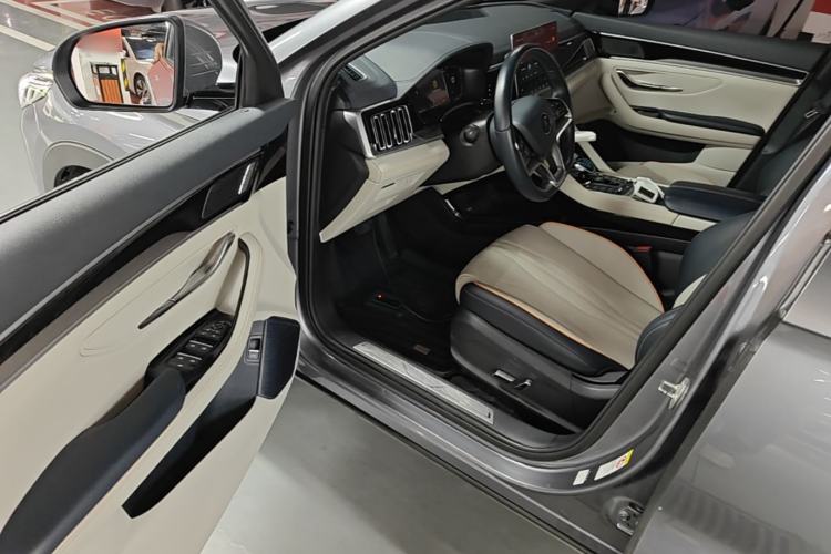 Used BYD Song PLUS New Energy 2021 EV Flagship Model Driver Seat