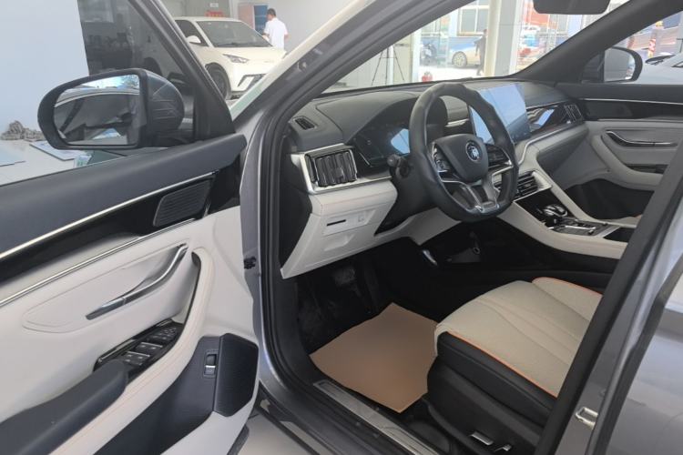 Used BYD Song PLUS New Energy 2021 DM-i 110KM Flagship PLUS Driver Seat