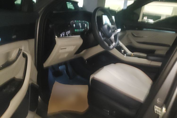 Used BYD Song PLUS New Energy 2021 DM-i 110KM Flagship Model Driver Seat