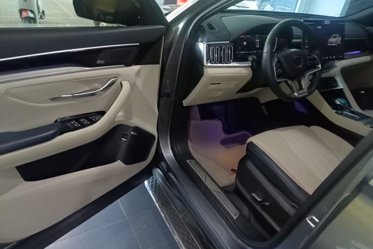 Used BYD Song PLUS New Energy 2021 DM-i 110KM Flagship PLUS 5G Edition Driver Seat
