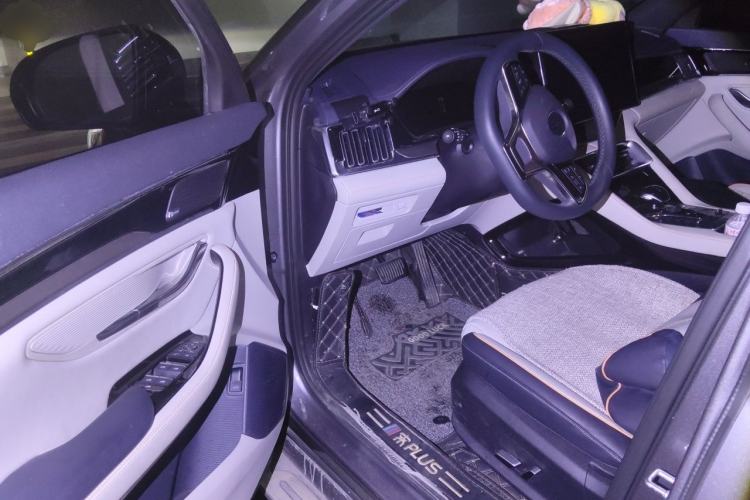 Used BYD Song PLUS New Energy 2021 DM-i 110KM Flagship PLUS Driver Seat