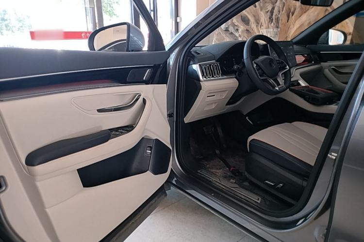 Used BYD Song PLUS New Energy 2021 EV Flagship Model Driver Seat