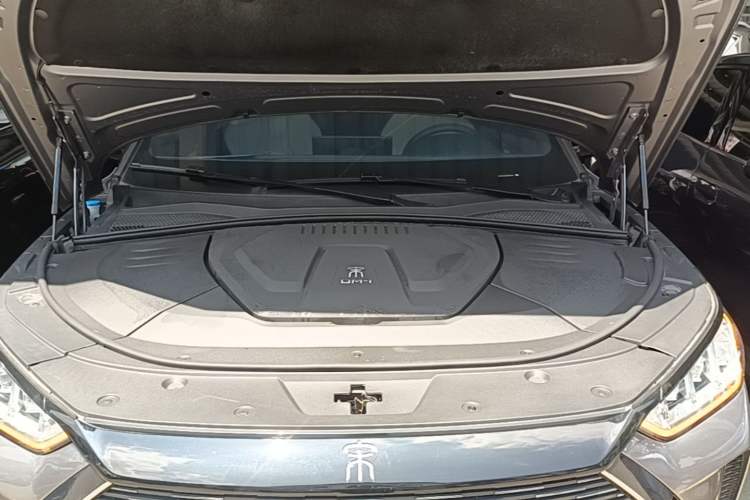 Used BYD Song PLUS New Energy 2021 DM-i 110KM Flagship Model Engine Bay
