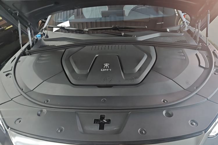 Used BYD Song PLUS New Energy 2021 DM-i 110KM Flagship Model Engine Bay