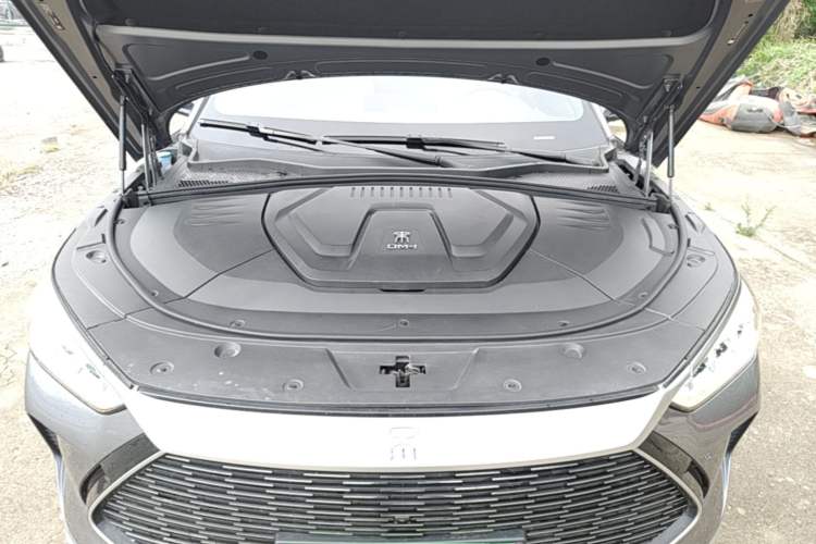 Used BYD Song PLUS New Energy 2021 DM-i 51KM Prestige Model Engine Bay