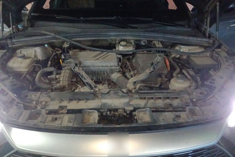 Used BYD Song PLUS New Energy 2021 DM-i 100KM Four-Wheel Drive Flagship PLUS Engine Bay