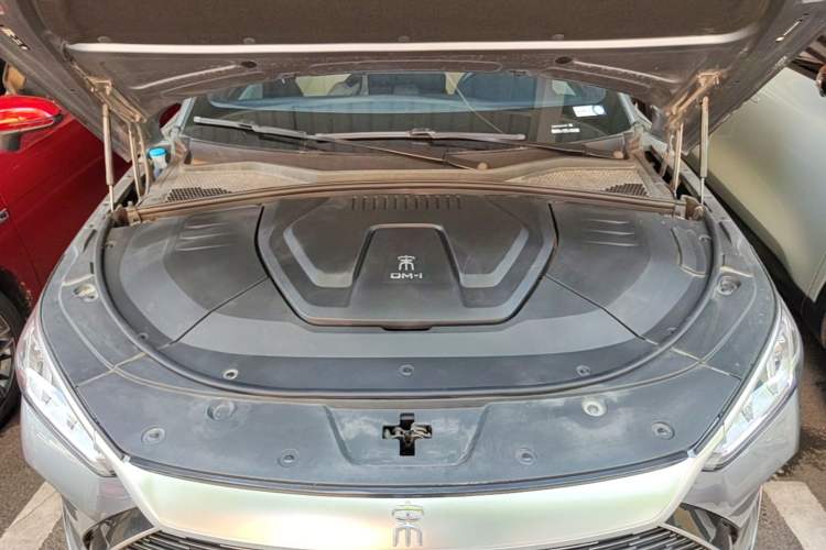 Used BYD Song PLUS New Energy 2021 DM-i 110KM Flagship Model Engine Bay