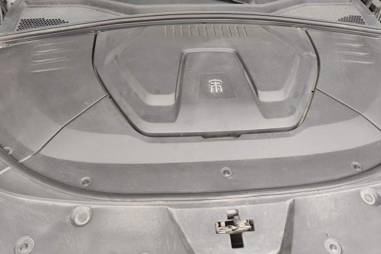 Used BYD Song PLUS New Energy 2021 EV Deluxe Model Engine Bay