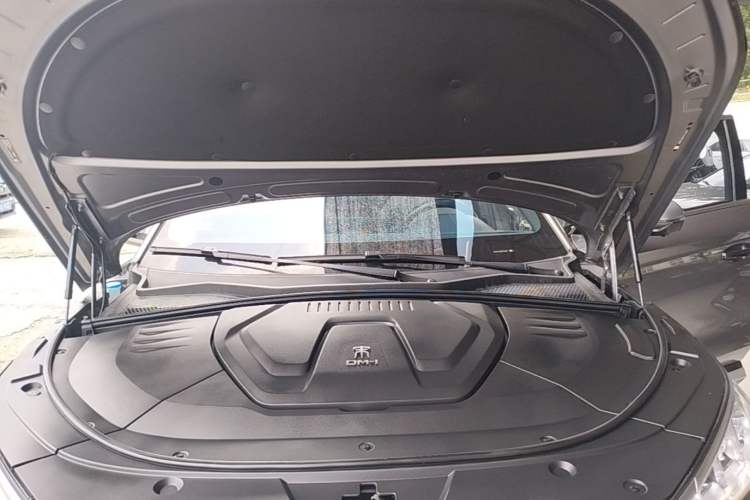Used BYD Song PLUS New Energy 2021 DM-i 110KM Flagship PLUS Engine Bay