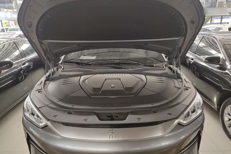 Used BYD Song PLUS New Energy 2021 EV Flagship Model Engine Bay