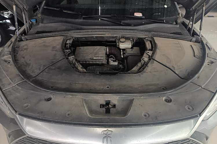 Used BYD Song PLUS New Energy 2021 DM-i 110KM Flagship PLUS Engine Bay