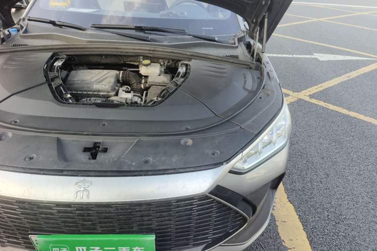 Used BYD Song PLUS New Energy 2021 DM-i 110KM Flagship Model Engine Bay Left