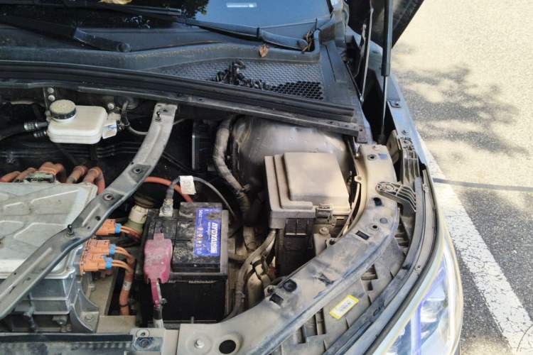 Used BYD Song PLUS New Energy 2021 EV Deluxe Model Engine Bay Left