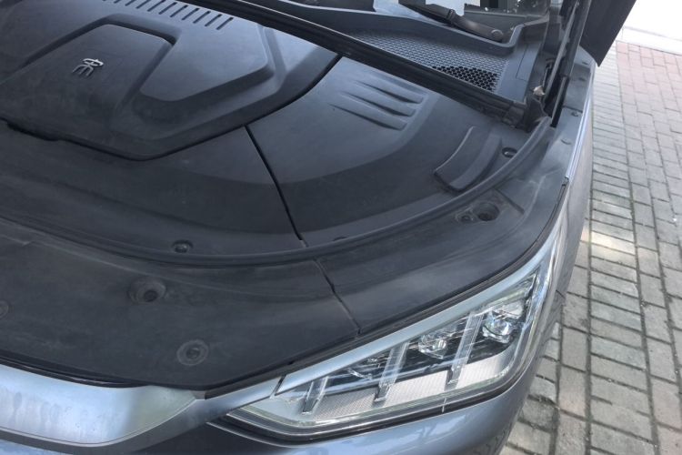 Used BYD Song PLUS New Energy 2021 EV Flagship Model Engine Bay Left